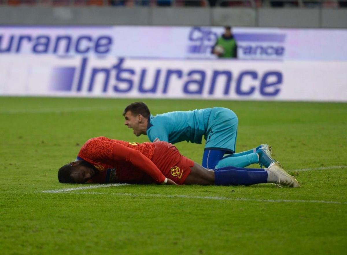 FCSB - ASTRA 1-3 // FOTO Mesajul lui Harlem Gnohere după accidentarea suferită cu Astra » Ce a postat atacantul la miezul nopții