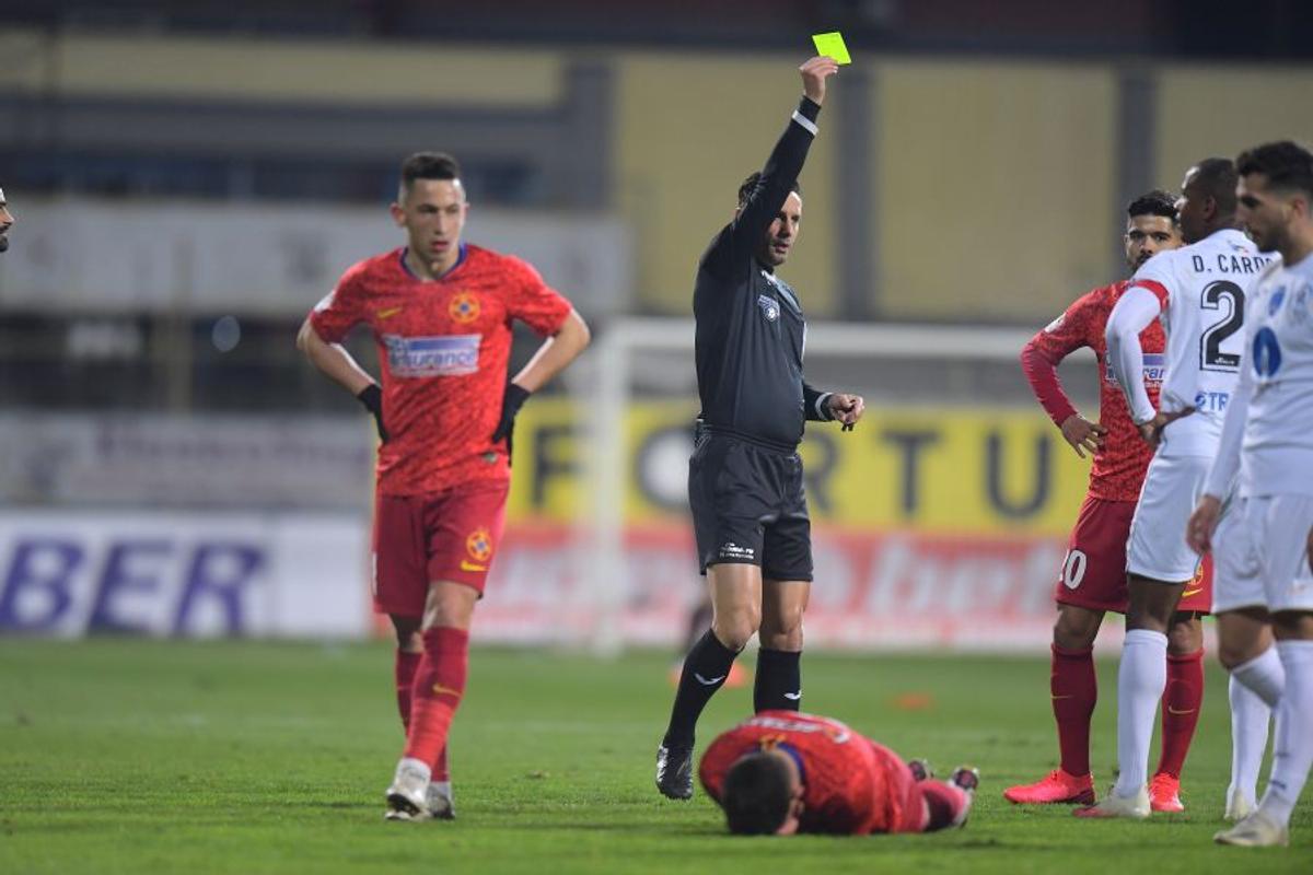 Gaz Metan - FCSB. Crețu a cedat în startul meciului! S-a dus glonț la asistent: „Ce «hei, hei»?! P*** mea!”