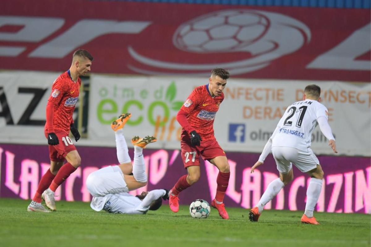 Gaz Metan - FCSB. Crețu a cedat în startul meciului! S-a dus glonț la asistent: „Ce «hei, hei»?! P*** mea!”