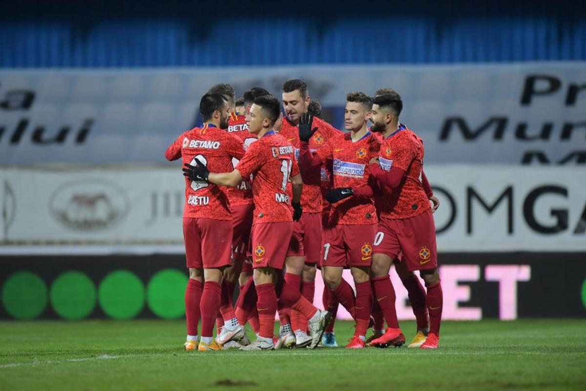 FCSB » Florin Tănase a refuzat prelungirea contractului! Gigi Becali: „I-am zis «Ia 5.000 de euro pe lună în plus la salariu și mai semnează pe doi ani». Știi ce mi-a răspuns?”