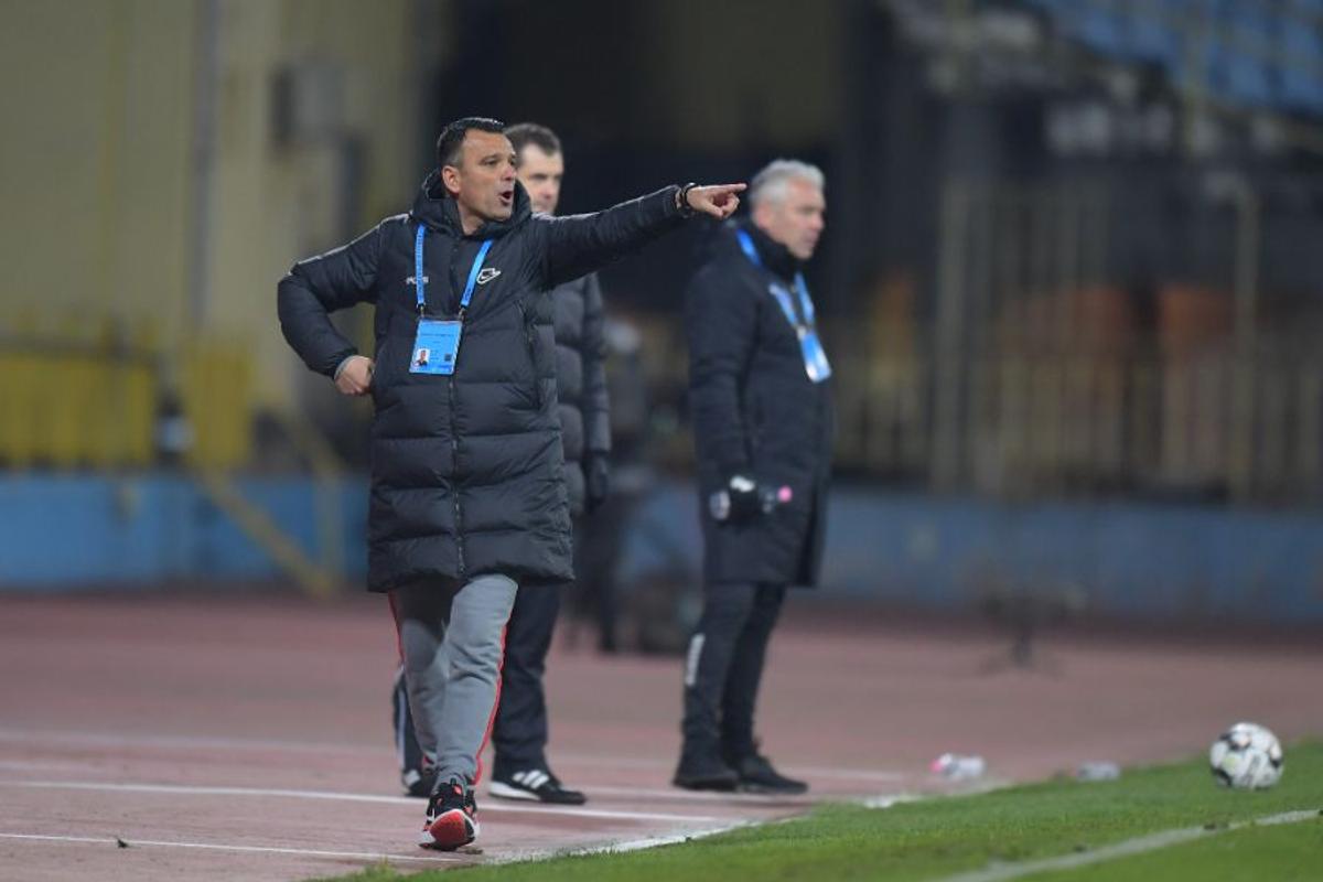 Gaz Metan - FCSB. Crețu a cedat în startul meciului! S-a dus glonț la asistent: „Ce «hei, hei»?! P*** mea!”