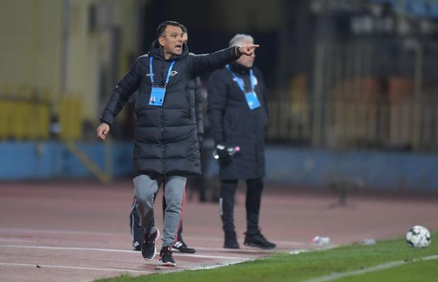 Gaz Metan - FCSB 2-3. Toni Petrea, ultimele detalii despre accidentații Man și Tănase » Încă o vedetă are probleme!