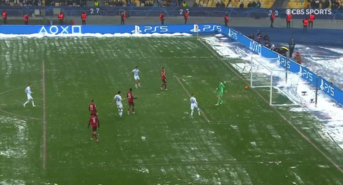 DINAMO KIEV - BAYERN. Mai ceva decât Eșanu! Ce cadou era să primească Lucescu de la Neuer + Turcii l-au „ars” pe român