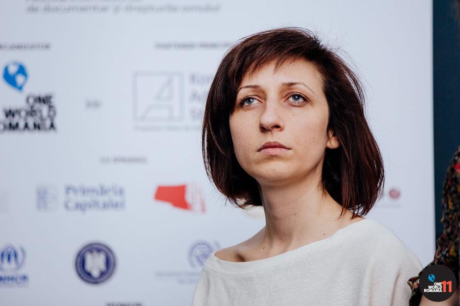 Doctor în sociologie, Ileana Szasz a coordonat proiectul “Arhiva Fotbalistelor” // FOTO Ionuț Dobre Arhiva Fotbalistelor » Au fost scoase la lumină povești nespuse ale fotbalului feminin