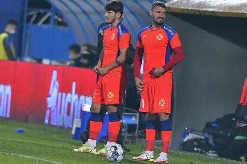 Ianis Stoica alături de Constantin Budescu @ FOTO: IMAGO
