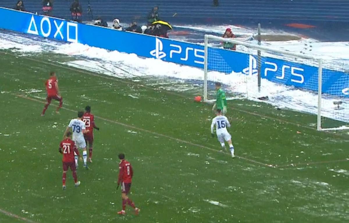 DINAMO KIEV - BAYERN. Mai ceva decât Eșanu! Ce cadou era să primească Lucescu de la Neuer + Turcii l-au „ars” pe român