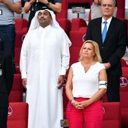 Nancy Faeser, Ministrul de Interne al Germaniei, cu banderola „One Love” lângă Infantino, foto: Imago