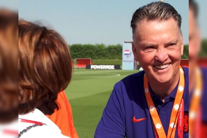 Louis van Gaal s-a amuzat după propunerea pe care i-a făcut-o soției