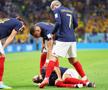 Lucas Hernandez a suferit în meciul dintre Franța și Australia o accidentare gravă // foto: Guliver/gettyimages