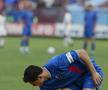 Imagini senzaționale de la primul FCSB - Dinamo din istorie » Burcă a comis-o, Pițurcă în extaz, MM pe garduri + Lupescu s-a însurat în timpul meciului