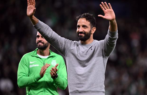 Întrebat despre Ruben Amorim, noul antrenor al lui Manchester United, fostul jucător al lui Dinamo l-a dat exemplu pe Burcă: „A plecat și nu a plâns nimeni”