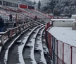 Start amânat cu o oră în Liga 2, la Reșița! Ultrașii au pus și ei mâna pe lopeți. Detalii și imagini de la stadion