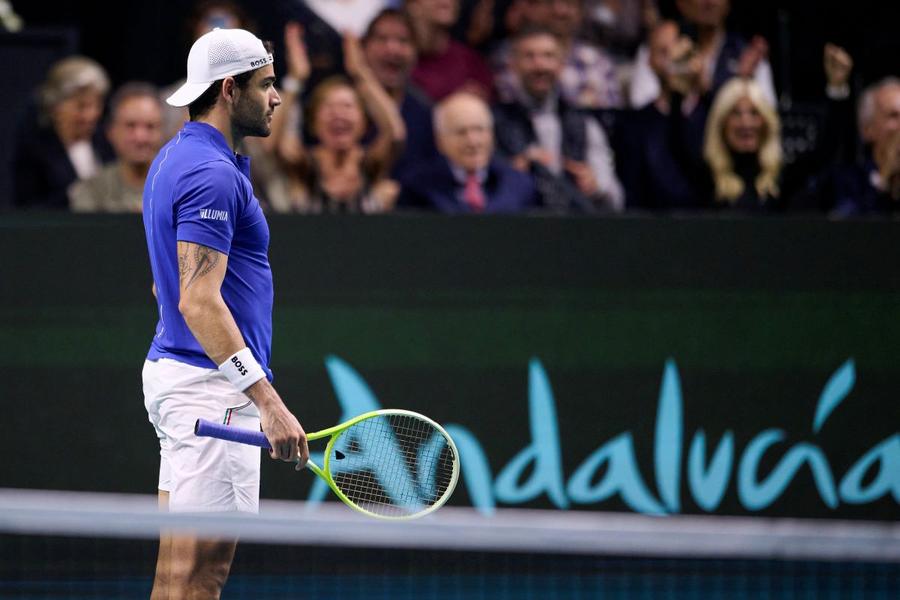 Așa a rămas Matteo Berrettini la finalul meciului câștigat cu Thanasi Kokkinakis în semifinala Cupei Davis Foto: Imago Italia este a doua finalistă în Cupa Davis » Victorie cu 2-0 în fața Australiei