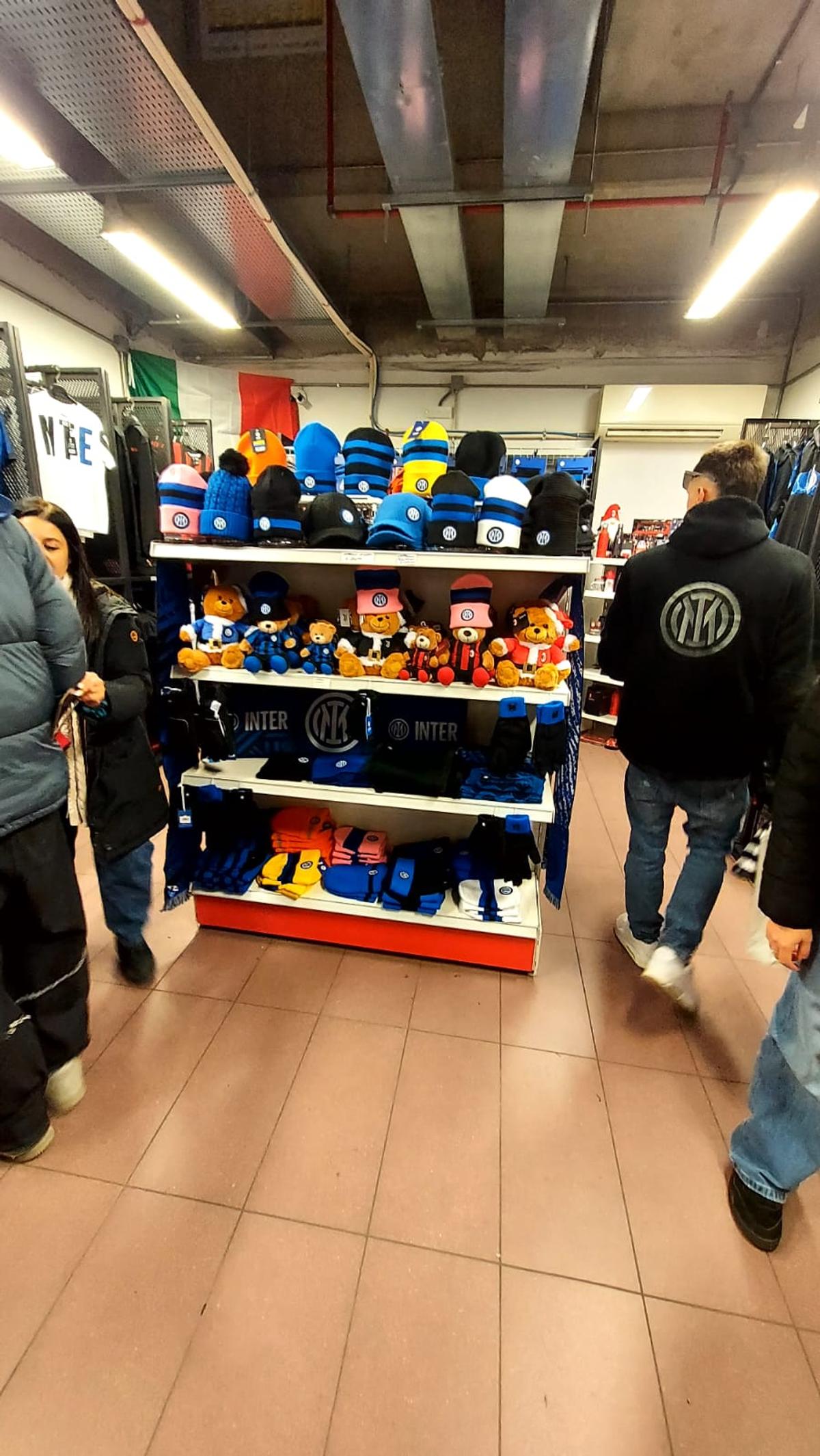Ce a avut de zis acum Walter Zenga despre Chivu, cu câteva ore înaintea derby-ului Inter - Milan