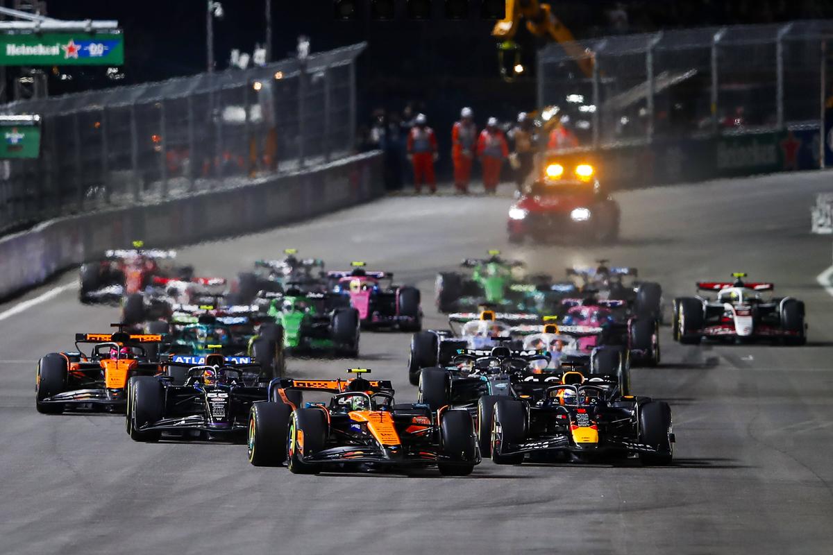 Max Verstappen, cel mai bun în Marele Premiu de Formula 1 din Las Vegas! Piloții McLaren au fost descalificați