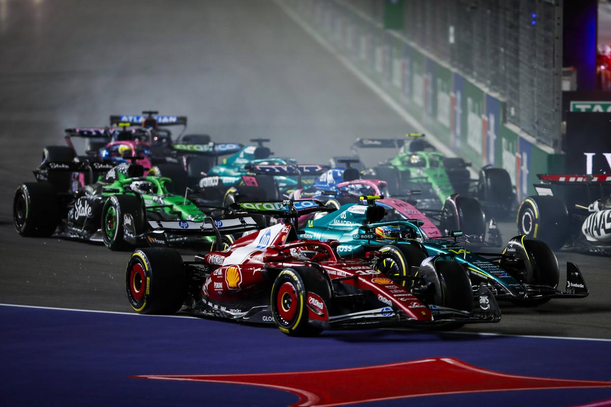 Max Verstappen, cel mai bun în Marele Premiu de Formula 1 din Las Vegas! Piloții McLaren au fost descalificați