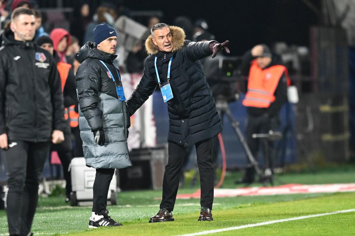 Combinație letală! Korenica, Munteanu și Cordea au făcut șah-MAT apărarea Rapidului