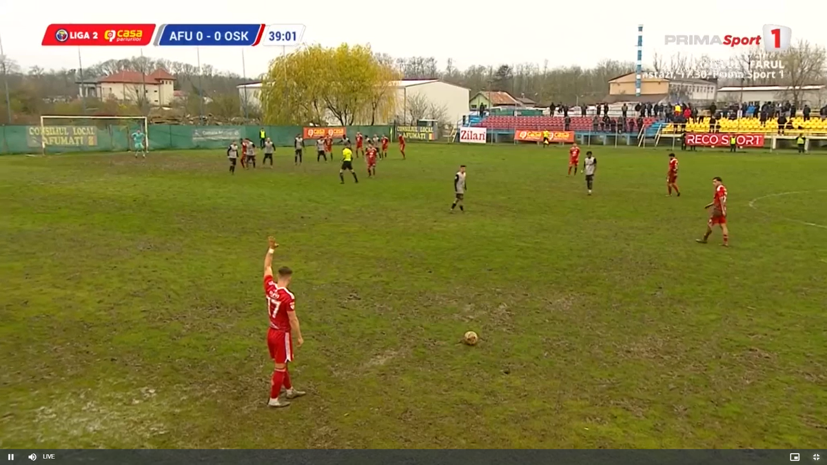 Gazonul de la CS Afumați - Sepsi / foto: capturi Prima Sport