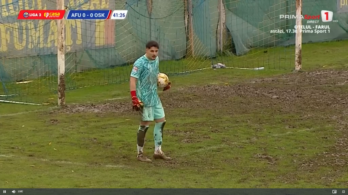 Gazonul de la CS Afumați - Sepsi / foto: capturi Prima Sport