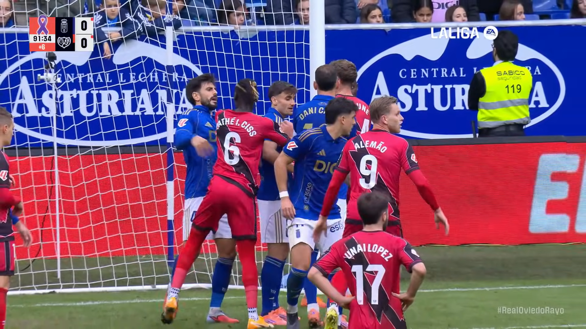 Andrei Rațiu, moment tensionat în Oviedo - Vallecano