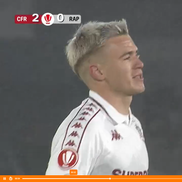 Claudiu Petrila, nemulțumit după ce a fost schimbat în CFR - Rapid // FOTO: captură Orange Sport