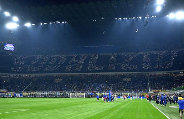 Nu s-a mai văzut în Inter - AC Milan! » Ce a apărut în peluza ultrașilor, la primul derby al lui Cristi Chivu