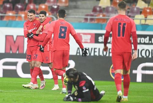 FCSB ocupă acum un loc de podium // foto: Imago Images