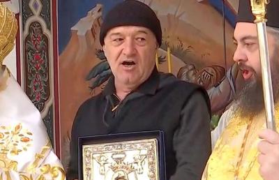 „Simulează” Becali credința? Ce crede Părintele Vasile Ioana, cel care l-a analizat îndeaproape: „Vorbesc despre domnul Gigi fără camere de luat vederi”