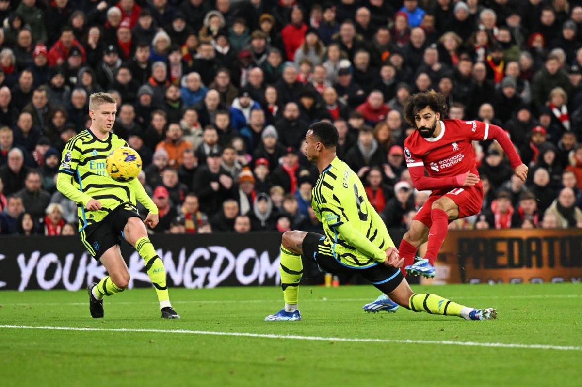Arsenal supraviețuiește infernului de pe Anfield Road și rămâne lider în Premier League! Recordul stabilit de Salah + clasamentul ACUM