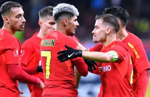 El e fotbalistul care se poate transfera pe milioane de euro: „E complet. Asta caută lumea”