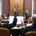 Gigi Becali în parlament / foto: Dumitru Angelescu (Libertatea)
