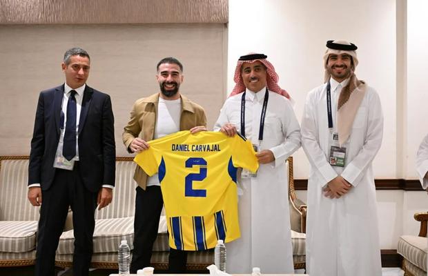 Le-a dat emoții fanilor! Fotografia cu Carvajal care i-a speriat pe madrileni