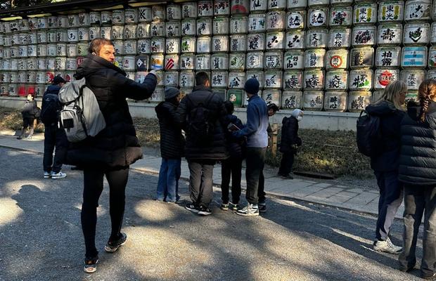 A dat cozonacul pe sushi » „Tricolorul” cu 31 de selecții a explicat de ce a ales Japonia de Sărbători