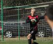 CFR CLUJ // Otto Hindrich, liceanul din poartă » Primește temele pe WhatsApp și le face seara, în cantonament