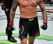 Momentul în care Conor McGregor a cedat psihic + Primul contact cu Dustin Poirier după meci: „Mi-ai f*** piciorul, nenorocitule!”