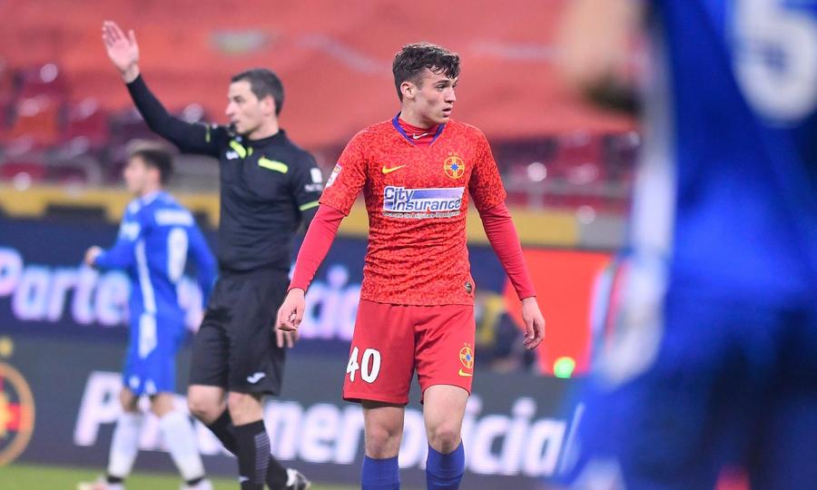Gabriel Fulga Foto: FCSB Fug de Craiova » Al treilea jucător „furat” de Gigi Becali din Bănie: „A vrut să joace pentru FCSB”