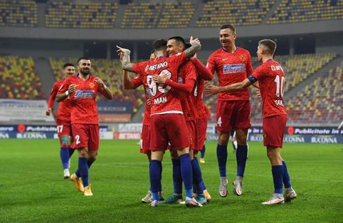 Gabriel Fulga (16 ani) a debutat la FCSB în meciul cu FC Voluntari, scor 2-1, și este al treilea jucător care a ales trupa finanțată de Gigi Becali în detrimentul celor de la CS Universitatea Craiova, după Andrei Vlad și Octavian Popescu.