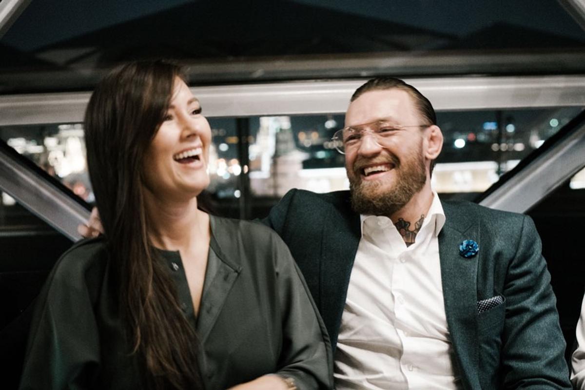 Secretul lui Conor McGregor » Cine este Dee Devlin, femeia care îl ajută să își revină după eșecul cu Dustin Poirier