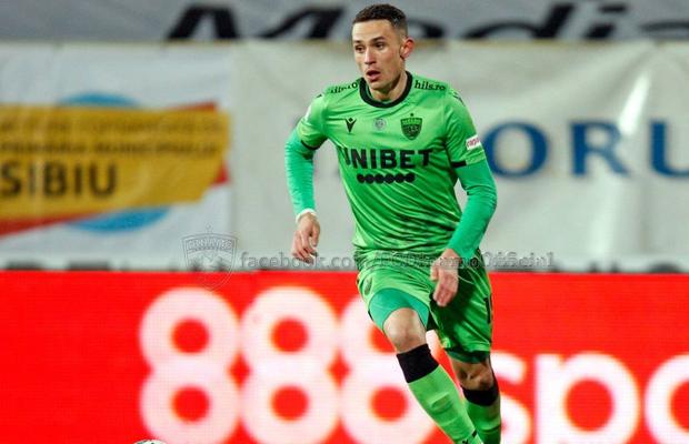 EXCLUSIV Doi fotbaliști s-au „rupt” chiar înainte de FC Botoșani - Dinamo