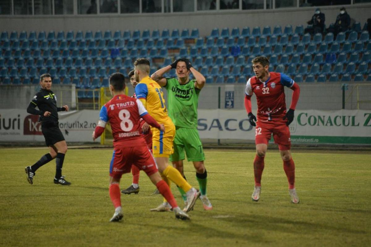 FC Botoșani - Dinamo, 24.01.2021 / FOTO: Ionuț Tabultoc