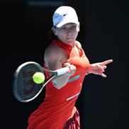Simona Halep - Alize Cornet, Australian Open 2022, foto: Imago