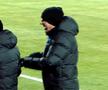 Hagi după primul gol al lui Omoh