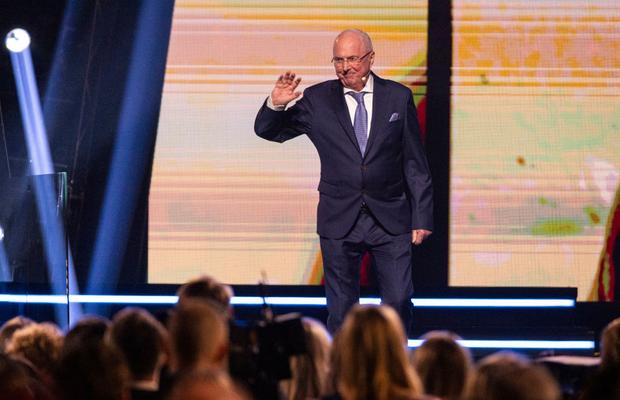 Piele de găină! » Henrik Larsson și o sală întreagă în lacrimi în momentul apariției pe scenă a lui Sven-Goran Eriksson, bolnav în stadiu terminal