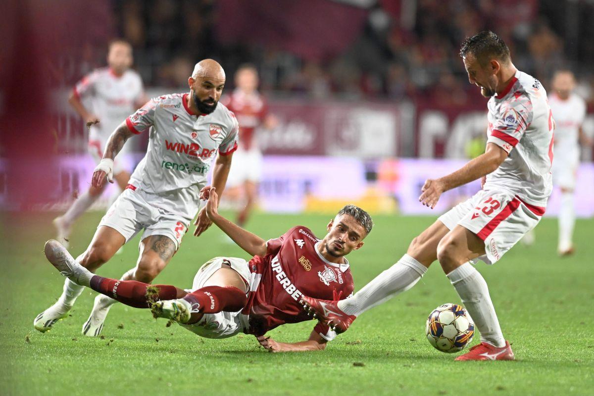 Fără arbitru FIFA la derby » Iată cine arbitrează Dinamo - Rapid! A fost SUSPENDAT 3 luni de Vassaras