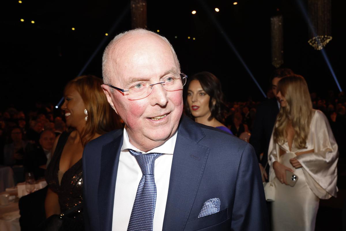 Piele de găină! » Henrik Larsson și o sală întreagă în lacrimi în momentul apariției pe scenă a lui Sven-Goran Eriksson, bolnav în stadiu terminal