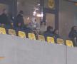 Îl recunoști? Apariție surprinzătoare în lojele Arenei Naționale, la FCSB - UTA » A stat lângă antrenorul lui Dinamo