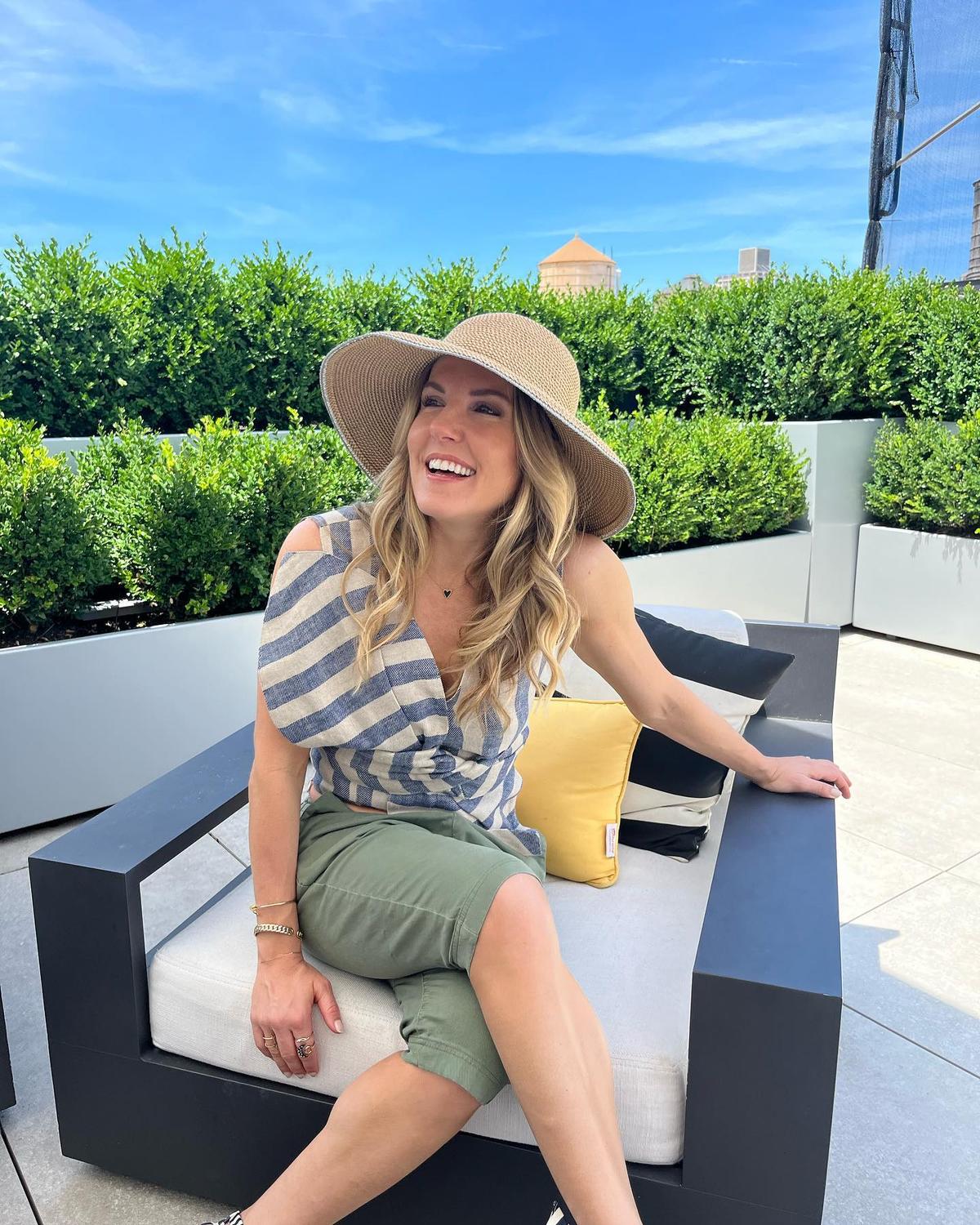 Gerard Pique ar fi înșelat-o pe Shakira și cu prietena ei, Anna Kaiser