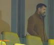 Mihai Stoica (58 de ani) a explicat cum a ajuns Zeljko Kopic (46 de ani), antrenorul lui Dinamo, în loja FCSB-ului la meciul cu UTA, scor 4-0, din runda cu numărul 22 a Superligii.