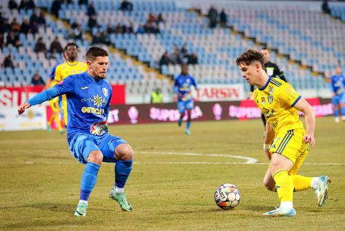 Gloria Buzău - Unirea Slobozia // foto: Mihai-Antonio Vasile / sportpictures.eu