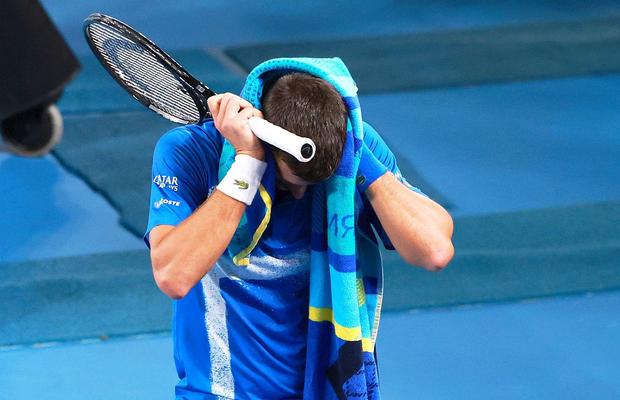 Rumoare la Australian Open! Novak Djokovic a ABANDONAT în semifinala cu Alexander Zverev